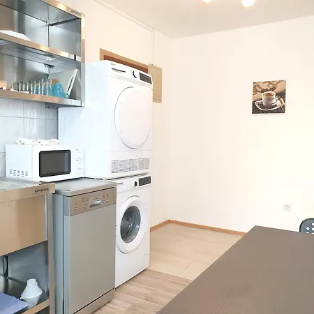 Meribu H1 Wohnung Fuer Monteure Und Arbeiter Gelsenkirchen Buitenkant foto